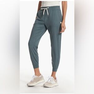 VUORI Performance Joggers